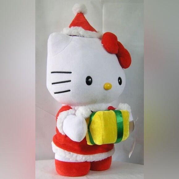 Hello Kitty Christmas Greeter - Picture 2 of 4